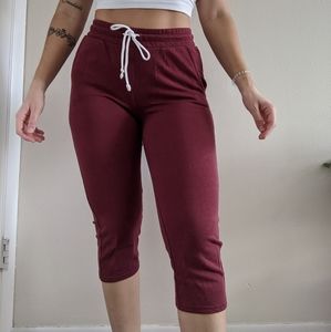 Cropped sweatpants